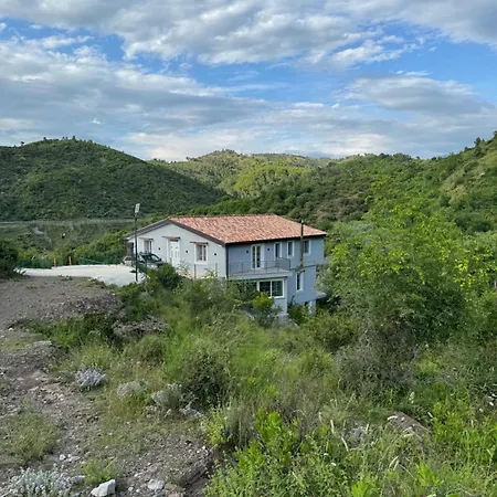 Qyteza & Maison d'hôtes