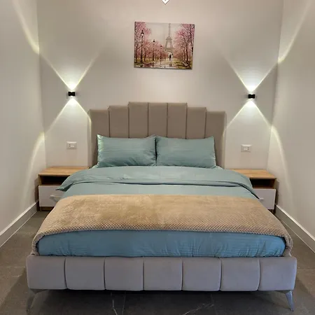 Qyteza & Гостевой дом 4*