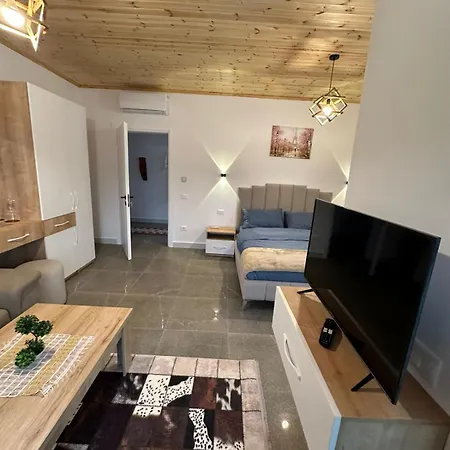 Qyteza & Maison d'hôtes